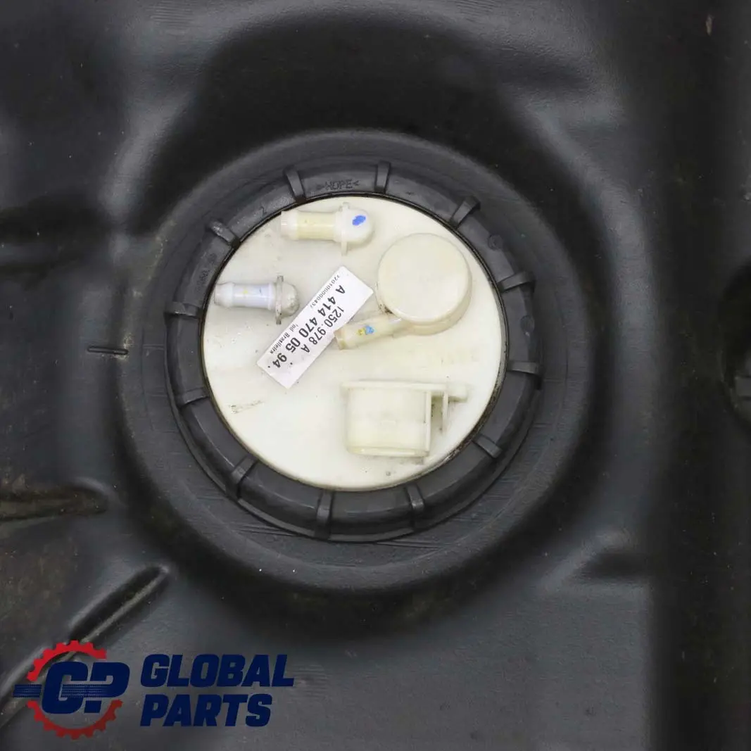 Mercedes-Benz Vaneo W414 Complete Fuel Tank Petrol 54L to with Part number A4144701001 Mercedes-Benz Vaneo W414 Complete Fuel Tank Petrol 54L - SKU A4144701001 - Part number A4144701001