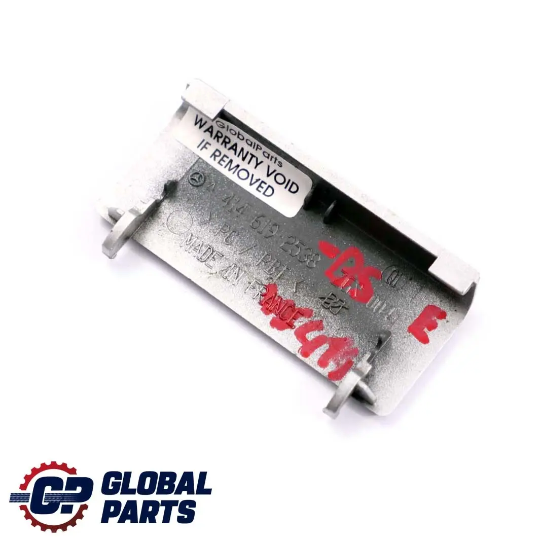 Mercedes-Benz Vaneo W414 Schwellerleiste Blende Abdeckung Brillantsilber 9744 für mit Teilenummer A4146192538 Mercedes-Benz Vaneo W414 Schwellerleiste Blende Abdeckung Brillantsilber 9744 - SKU A4146192538-BS - Teilenummer A4146192538