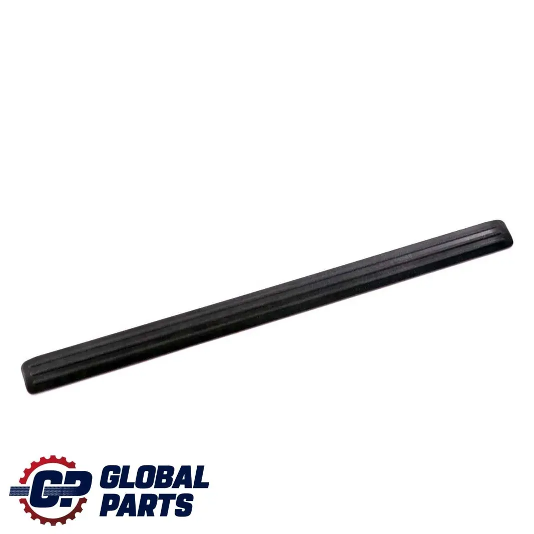 W414 Puerta Delantera Izquierda Embellecedor Reborde De Puerta para Mercedes Vaneo con número de pieza A4146860074 Mercedes Vaneo W414 Puerta Delantera Izquierda Embellecedor Reborde De Puerta - SKU A4146860074 - Número de pieza A4146860074