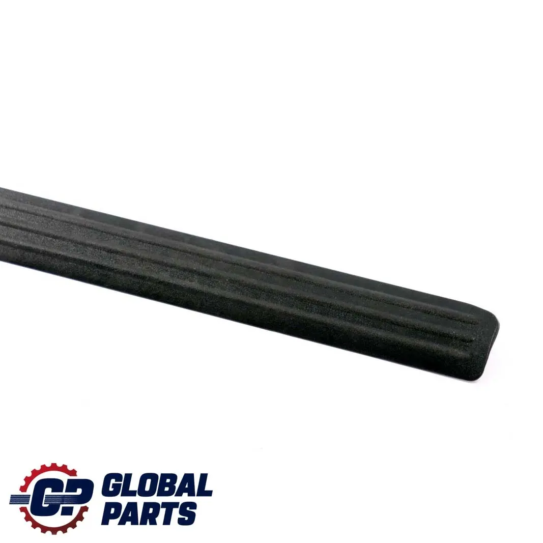 W414 Striscia rivestimento per la portiera anteriore destra O/S per Mercedes Vaneo con numero di parte A4146860274 Mercedes Vaneo W414 Striscia rivestimento per la portiera anteriore destra O/S - SKU A4146860274 - Numero di parte A4146860274