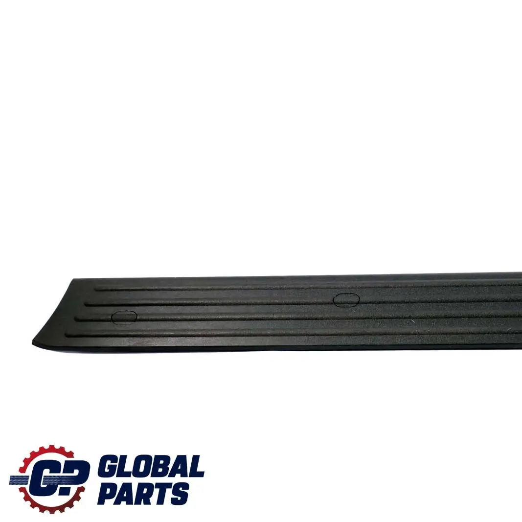 W414 Porta posteriore destra Porta scorrevole Ingresso Ledge Trim per Mercedes Vaneo con numero di parte A4146860374 Mercedes Vaneo W414 Porta posteriore destra Porta scorrevole Ingresso Ledge Trim - SKU A4146860374 - Numero di parte A4146860374