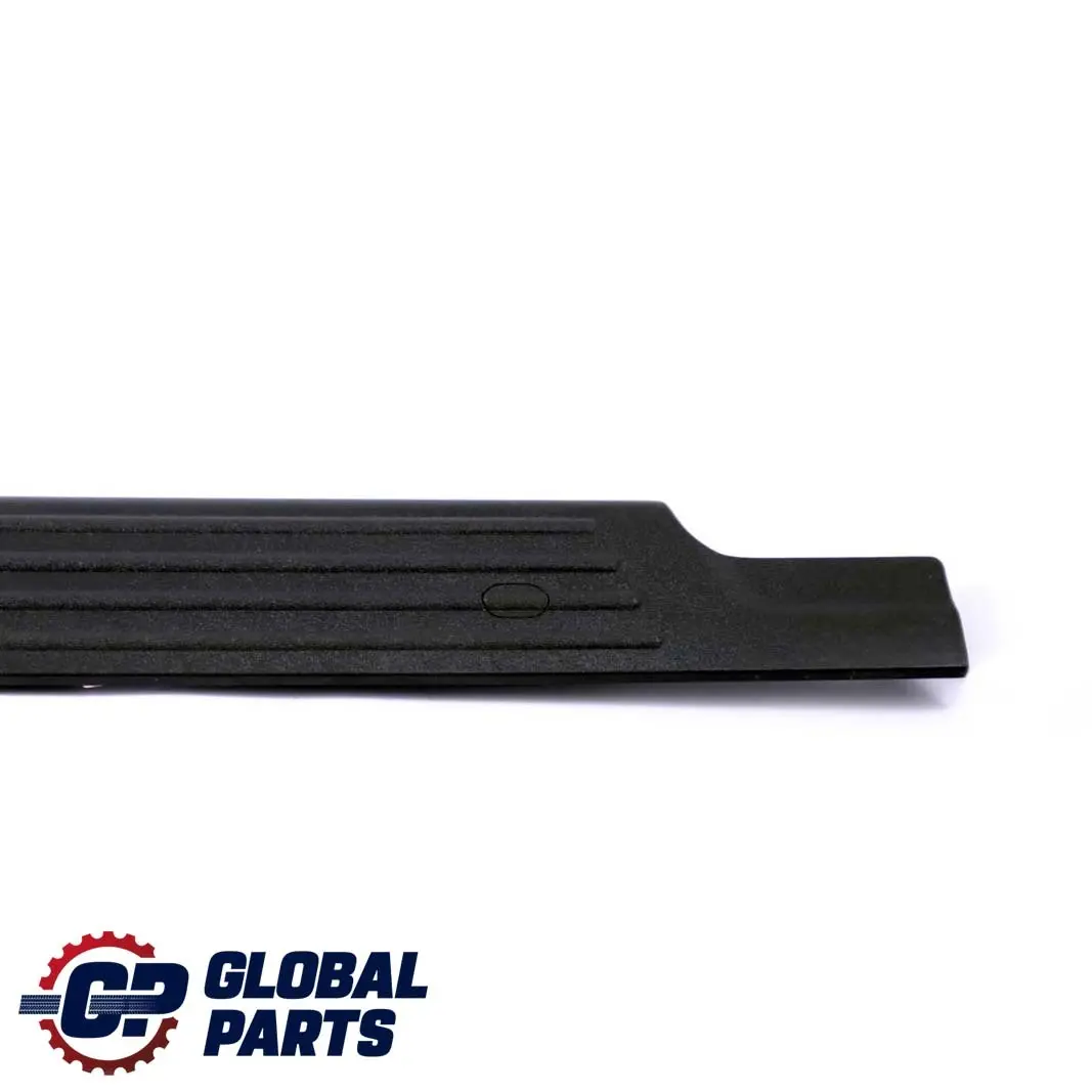 W414 Porta posteriore destra Porta scorrevole Ingresso Ledge Trim per Mercedes Vaneo con numero di parte A4146860374 Mercedes Vaneo W414 Porta posteriore destra Porta scorrevole Ingresso Ledge Trim - SKU A4146860374 - Numero di parte A4146860374