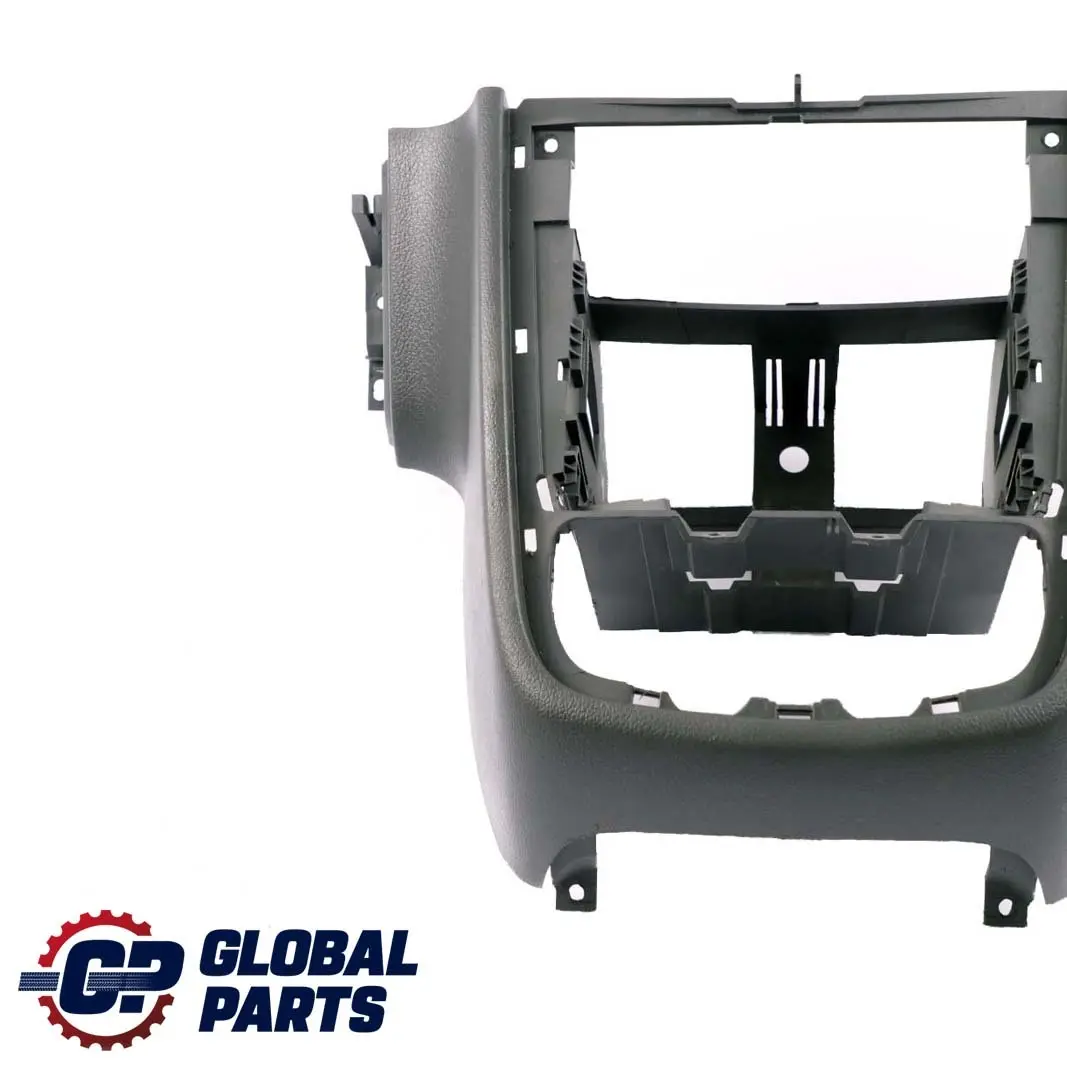 Mercedes-Benz W414 Console Centrale Carenage Support pour à propos du numéro de pièce A4146890073 Mercedes-Benz W414 Console Centrale Carenage Support - SKU A4146890073 - Numéro de pièce A4146890073
