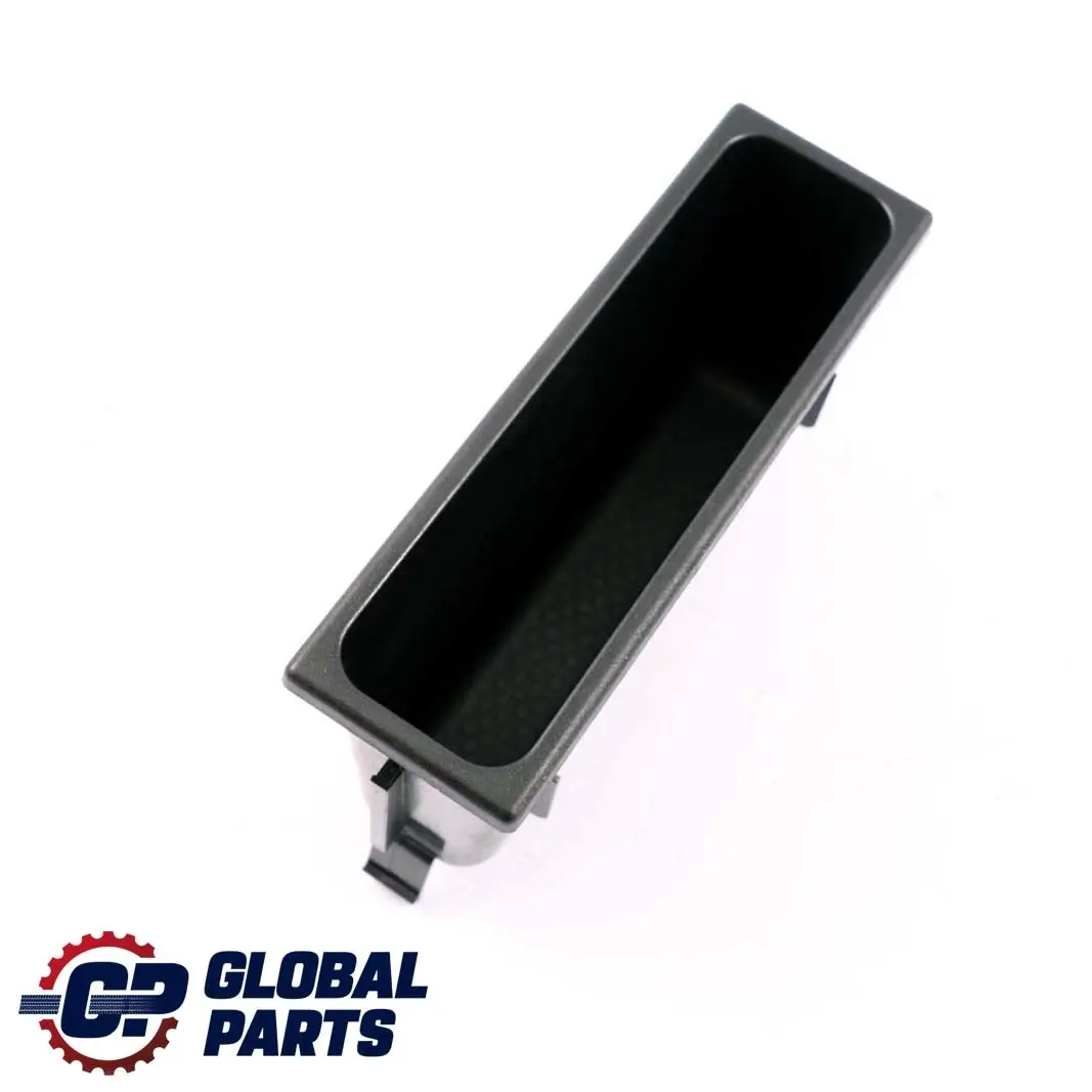 Mercedes-Benz Vaneo W414 Mittelkonsole Ablagefach Staufach für mit Teilenummer A4146890091 Mercedes-Benz Vaneo W414 Mittelkonsole Ablagefach Staufach - SKU A4146890091 - Teilenummer A4146890091