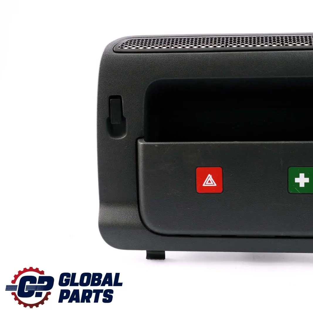 Mercedes-Benz W414 Bagagliaio Pannello Laterale Copertura Posteriore SX per con numero di parte A4146900092 Mercedes-Benz W414 Bagagliaio Pannello Laterale Copertura Posteriore SX - SKU A4146900092 - Numero di parte A4146900092