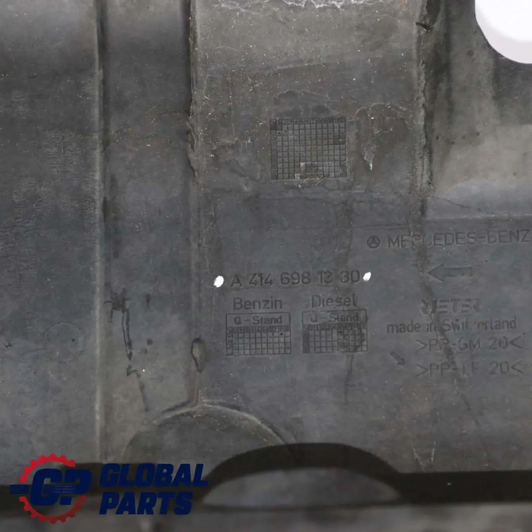 Mercedes-Benz Vaneo W414 Tapa Tapa Tunel Bajo Suelo A4146901330 para con número de pieza A4146900630 Mercedes-Benz Vaneo W414 Tapa Tapa Tunel Bajo Suelo A4146901330 - SKU A4146900630 - Número de pieza A4146900630