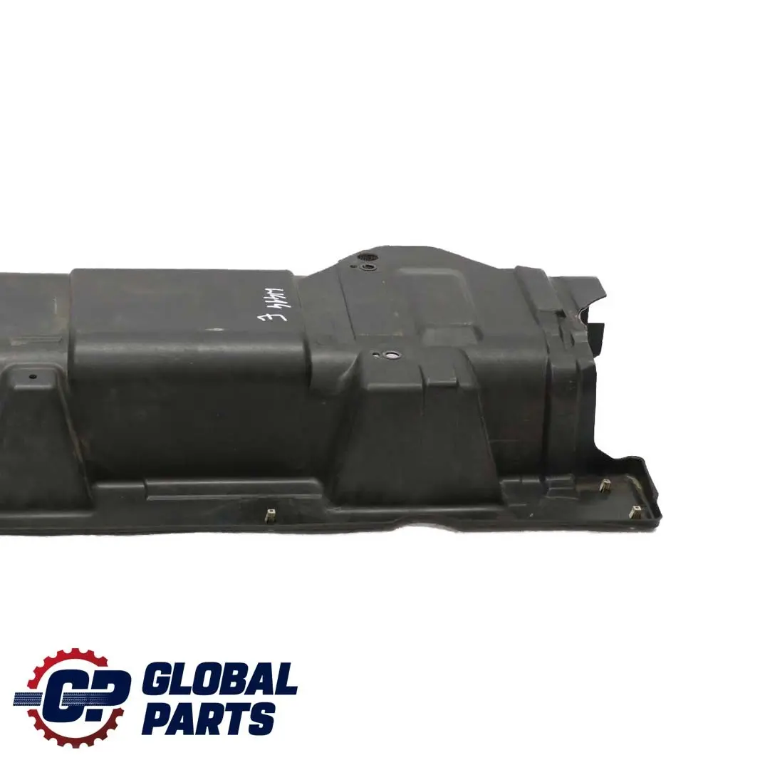  Mercedes-Benz W414 Tunnel Revetement Abdecktunnel A4146901330 - SKU A4146900630 - Numéro de pièce A4146900630