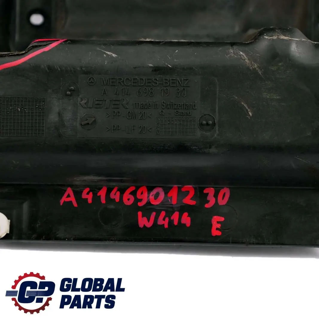 Mercedes-Benz Vaneo W414 Izquierda Tapa Tunel Panel para con número de pieza A4146901230 Mercedes-Benz Vaneo W414 Izquierda Tapa Tunel Panel - SKU A4146901230 - Número de pieza A4146901230