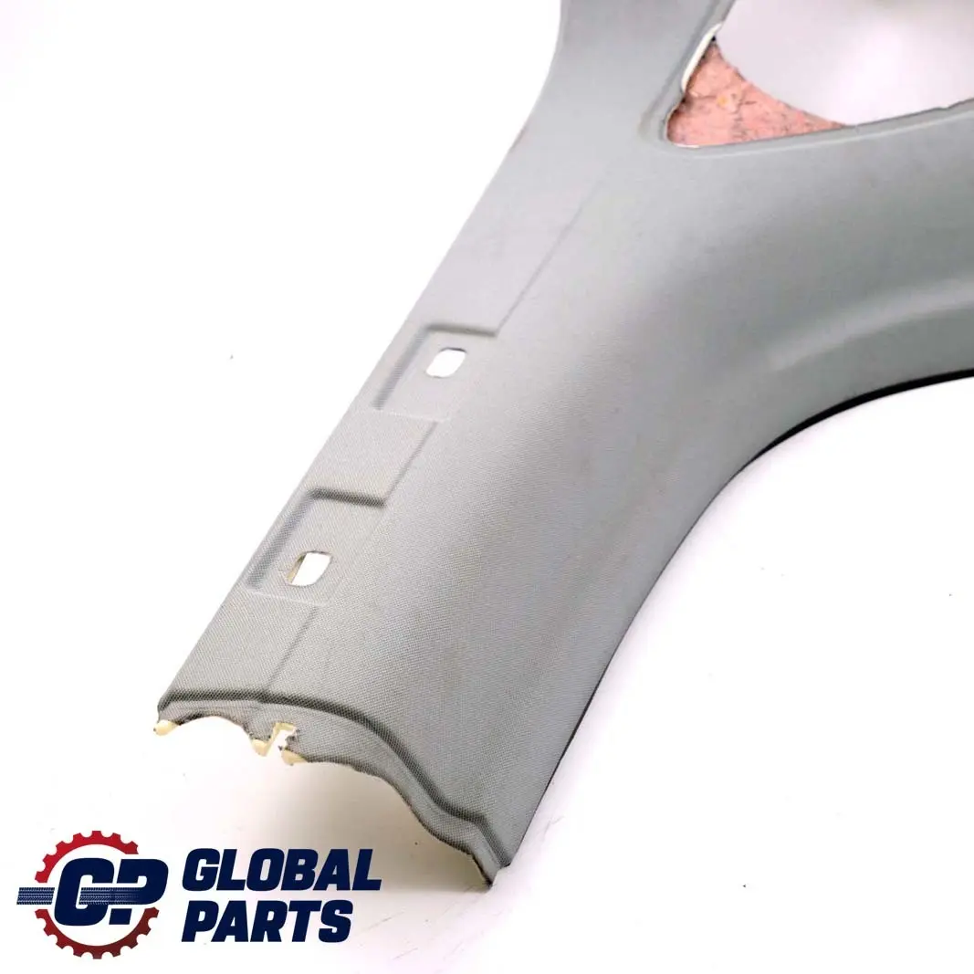 Mercedes-Benz Vaneo W414 D-Pillar Right Top Trim Panel Grey para con número de pieza A4146902625 Mercedes-Benz Vaneo W414 D-Pillar Right Top Trim Panel Grey - SKU A4146902625 - Número de pieza A4146902625