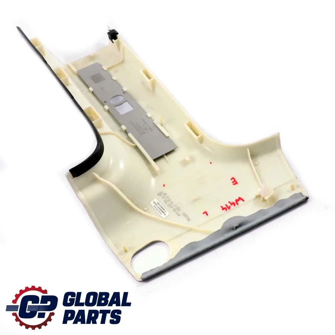 W414 Embellecedor Pilar Panel Trasero Izquierdo Gris para Mercedes Vaneo con número de pieza A4146903425 Mercedes Vaneo W414 Embellecedor Pilar Panel Trasero Izquierdo Gris - SKU A4146903425 - Número de pieza A4146903425