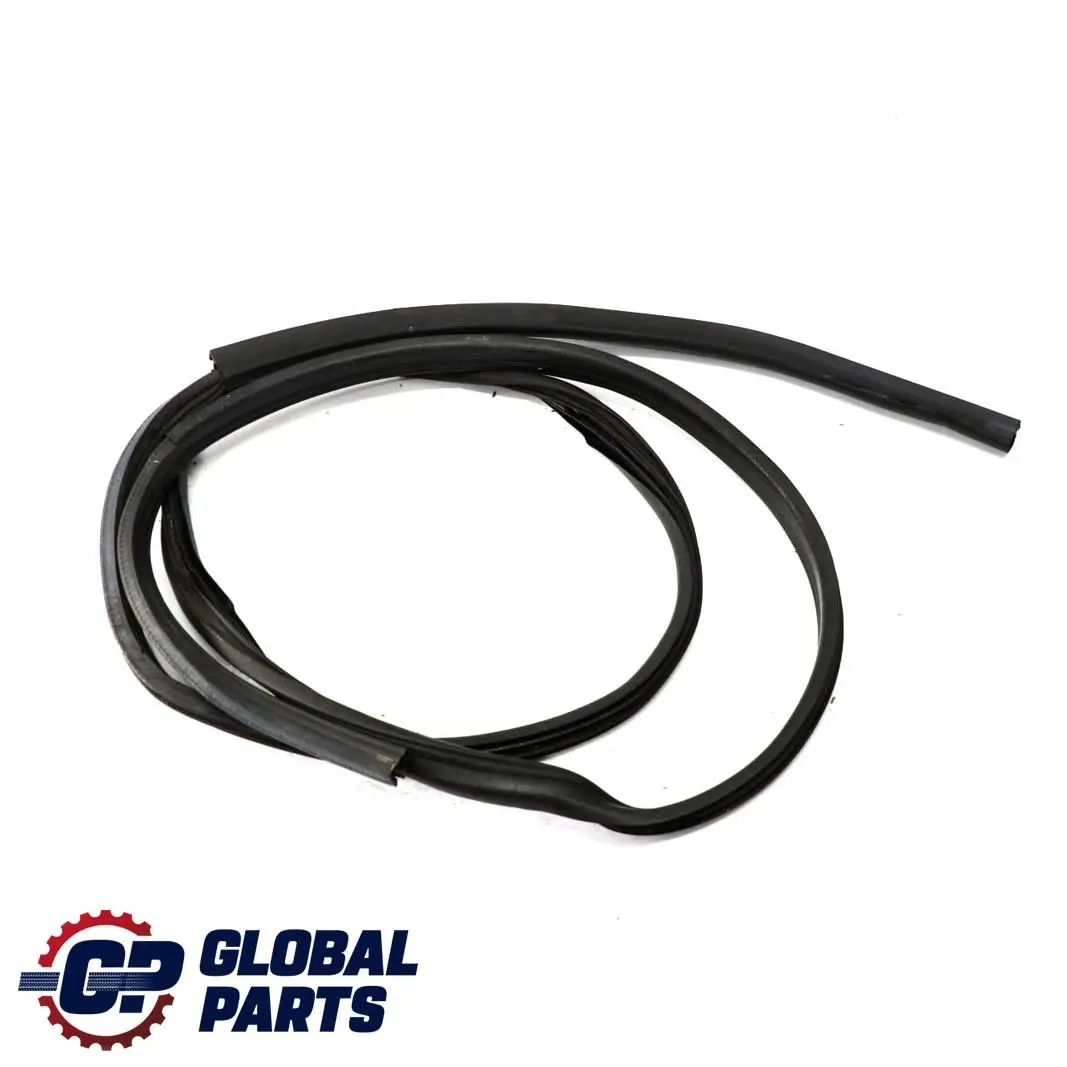 Mercedes-Benz W414 Portiera Posteriore SX Destra Guarnizione per con numero di parte A4146920676 Mercedes-Benz W414 Portiera Posteriore SX Destra Guarnizione - SKU A4146920676 - Numero di parte A4146920676