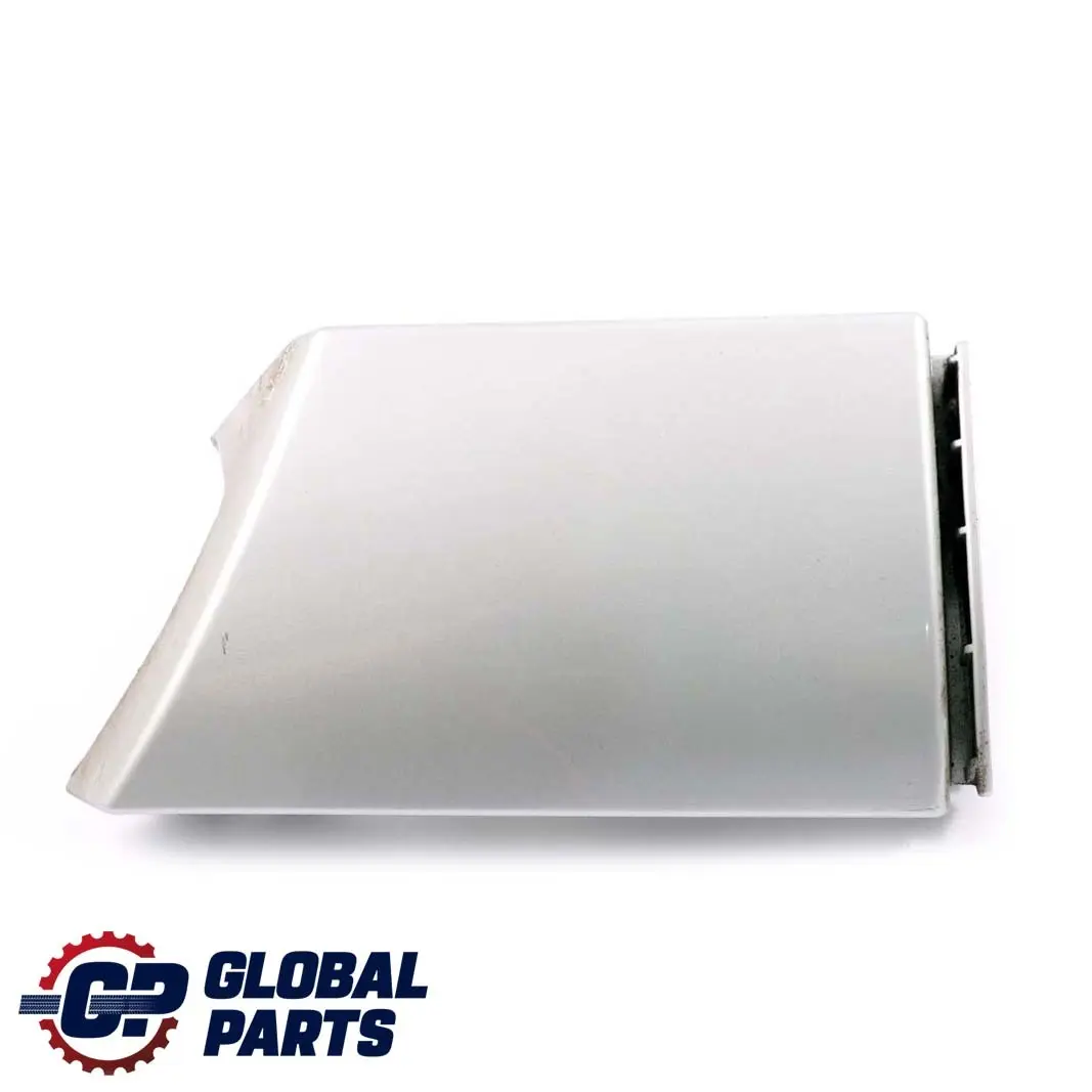 W414 Copertura cerniera portellone sinistro Argento brillante per Mercedes con numero di parte A4146940033 Mercedes W414 Copertura cerniera portellone sinistro Argento brillante - SKU A4146940033-BS - Numero di parte A4146940033