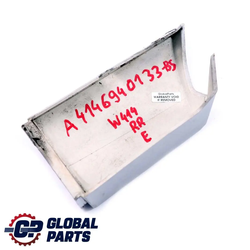 Mercedes-Benz Vaneo W414 Derecha O / S Tailgate Bisagra Cubierta Brillante Plata para con número de pieza A4146940133 Mercedes-Benz Vaneo W414 Derecha O / S Tailgate Bisagra Cubierta Brillante Plata - SKU A4146940133-BS - Número de pieza A4146940133
