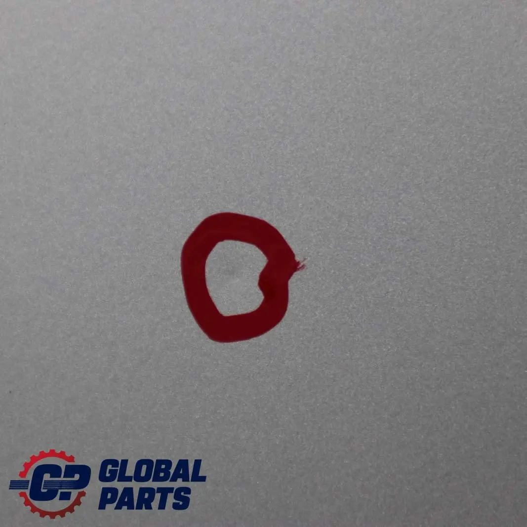 Mercedes-Benz W414 Porta Anteriore Sinistra Brillante Argento Metallico - per con numero di parte A4147200005 Mercedes-Benz W414 Porta Anteriore Sinistra Brillante Argento Metallico - - SKU A4147200005-BRS - Numero di parte A4147200005