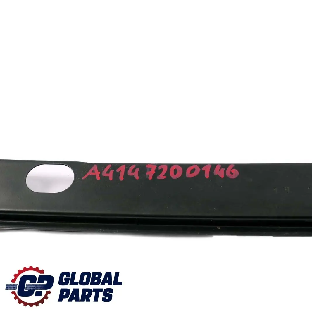  Mercedes-Benz W414 Porte avant Gauche Vitres electriques A4147200546 - SKU A4147200146 - Numéro de pièce A4147200146