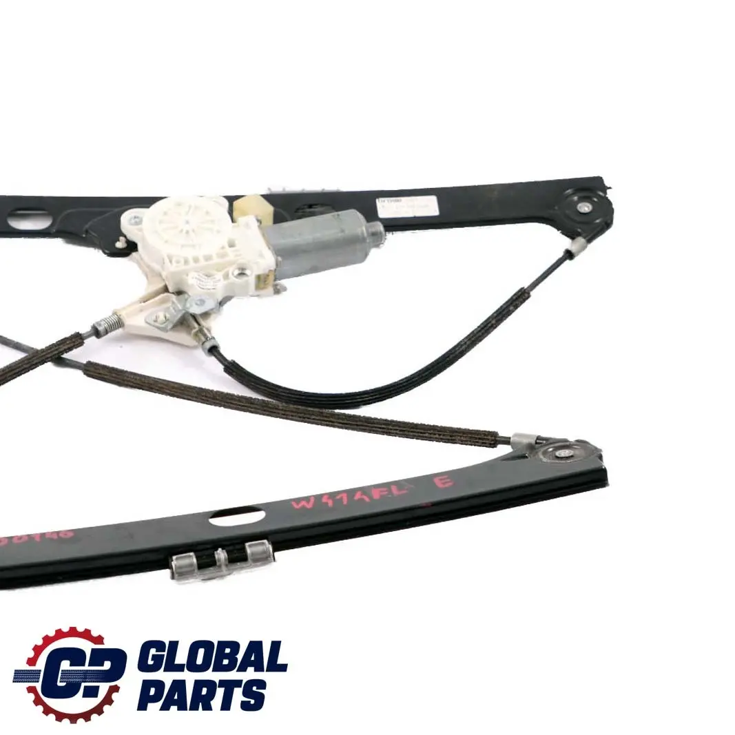  Mercedes-Benz W414 Porte avant Gauche Vitres electriques A4147200546 - SKU A4147200146 - Numéro de pièce A4147200146