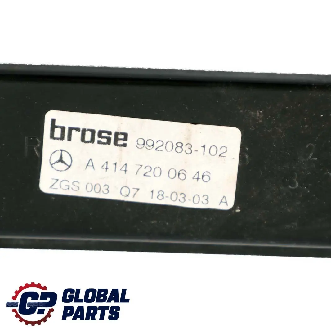  Mercedes-Benz W414 Porte avant Droite Leve-vitre electrique A4147200646 - SKU A4147200346 - Numéro de pièce A4147200346