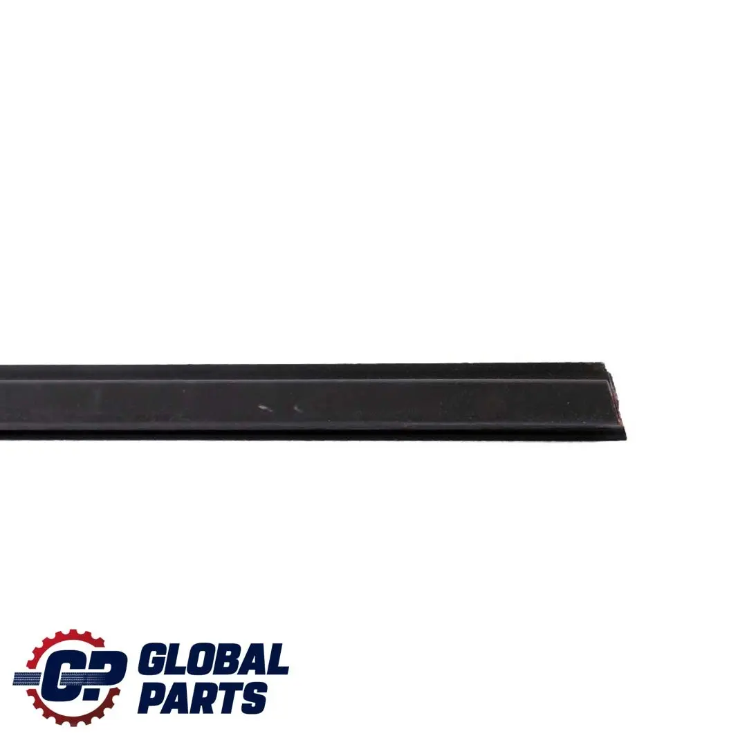 Mercedes-Benz Vaneo W414 Front Left Door N/S Window Outside Rail Seal to with Part number A4147250465 Mercedes-Benz Vaneo W414 Front Left Door N/S Window Outside Rail Seal - SKU A4147250465 - Part number A4147250465