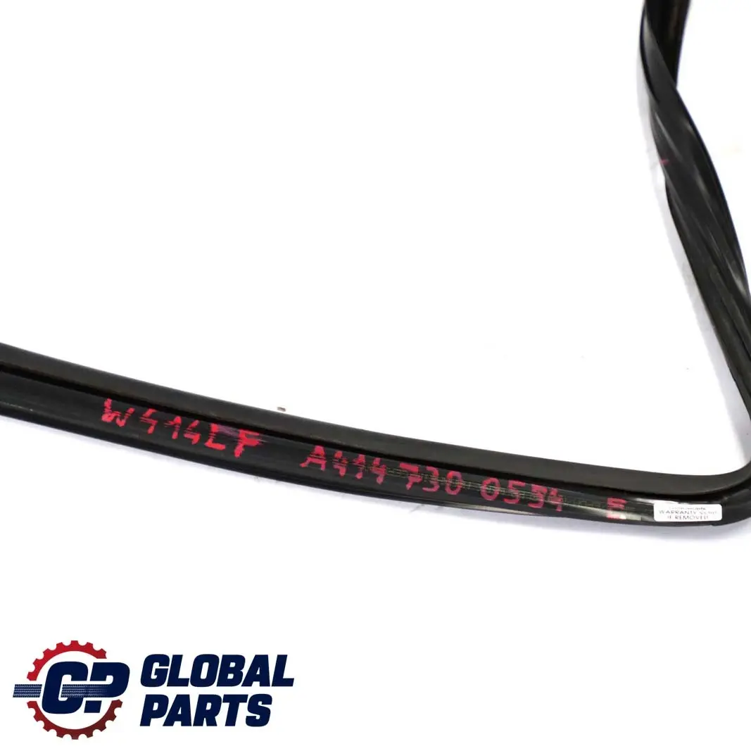 Mercedes-Benz Vaneo W414 Tür Vorne Links Türdichtung für mit Teilenummer A4147300554 Mercedes-Benz Vaneo W414 Tür Vorne Links Türdichtung - SKU A4147300554 - Teilenummer A4147300554