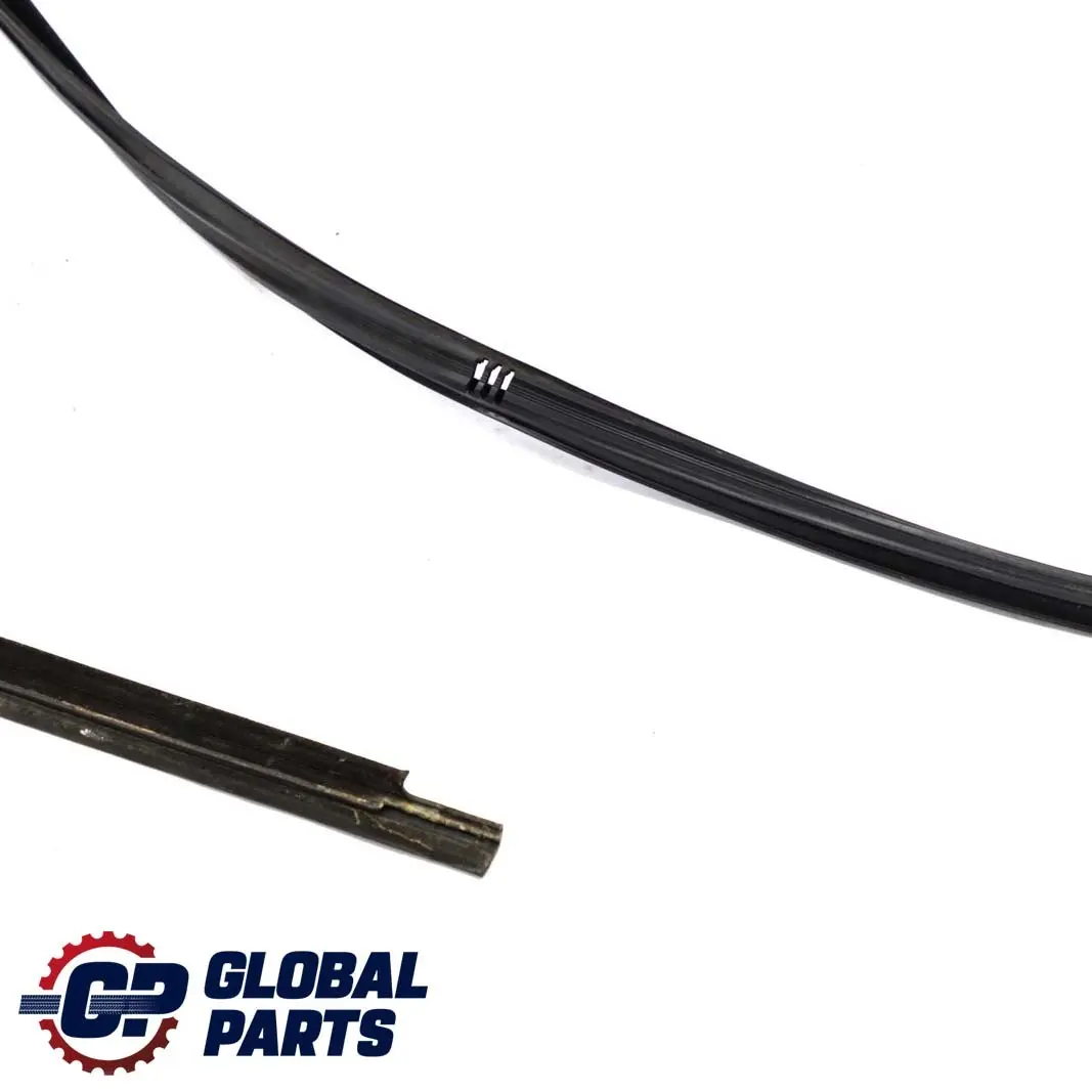 Mercedes-Benz Vaneo W414 Tür Vorne Links Türdichtung für mit Teilenummer A4147300554 Mercedes-Benz Vaneo W414 Tür Vorne Links Türdichtung - SKU A4147300554 - Teilenummer A4147300554