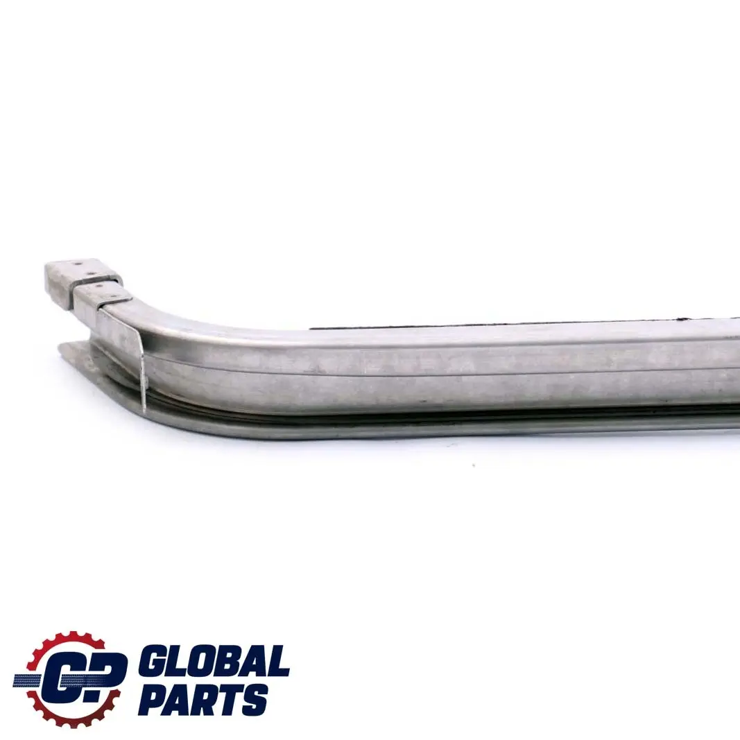 Mercedes Vaneo W414 Trasera Izquierda Guia de Puerta Corredera Tapa Embellecedor - SKU A4147600227 - Número de pieza A4147600227