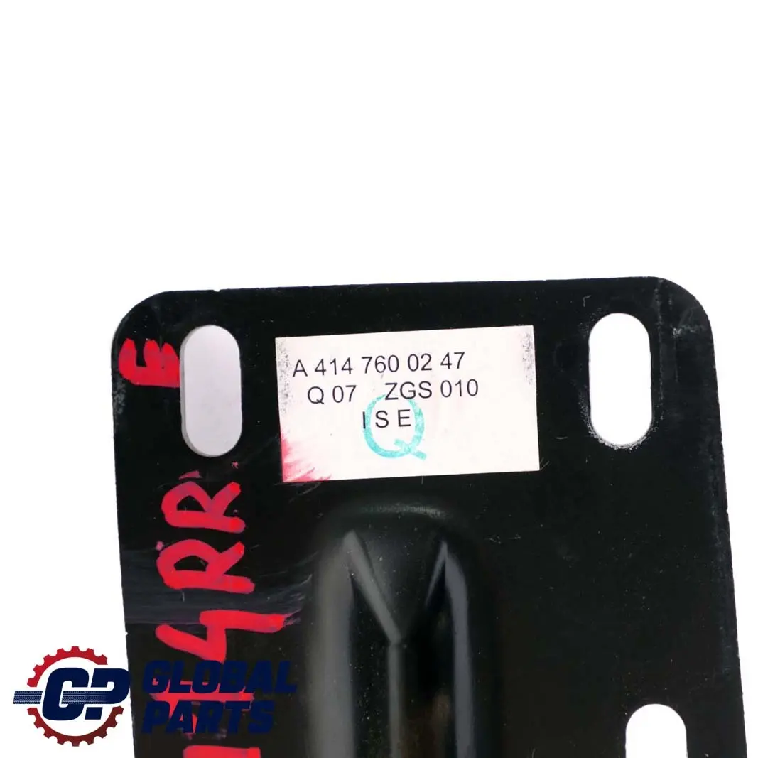 W414 Hinten Rechts Schiebe Tür Führungs Rolle für Mercedes Vaneo mit Teilenummer A4147600247 Mercedes Vaneo W414 Hinten Rechts Schiebe Tür Führungs Rolle - SKU A4147600247 - Teilenummer A4147600247