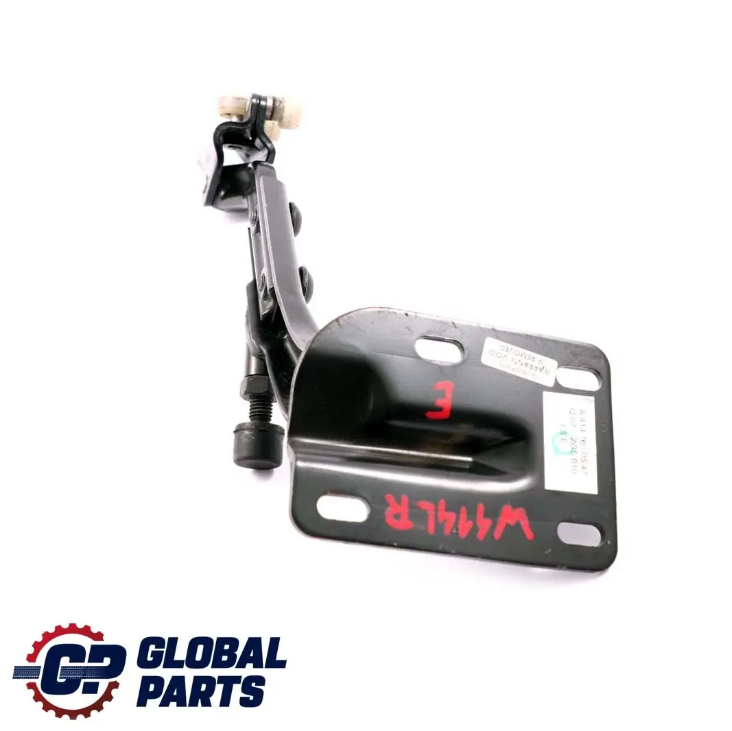 W414 Hinten Links Schiebetür Führungsrolle für Mercedes Vaneo mit Teilenummer A4147600547 Mercedes Vaneo W414 Hinten Links Schiebetür Führungsrolle - SKU A4147600547 - Teilenummer A4147600547