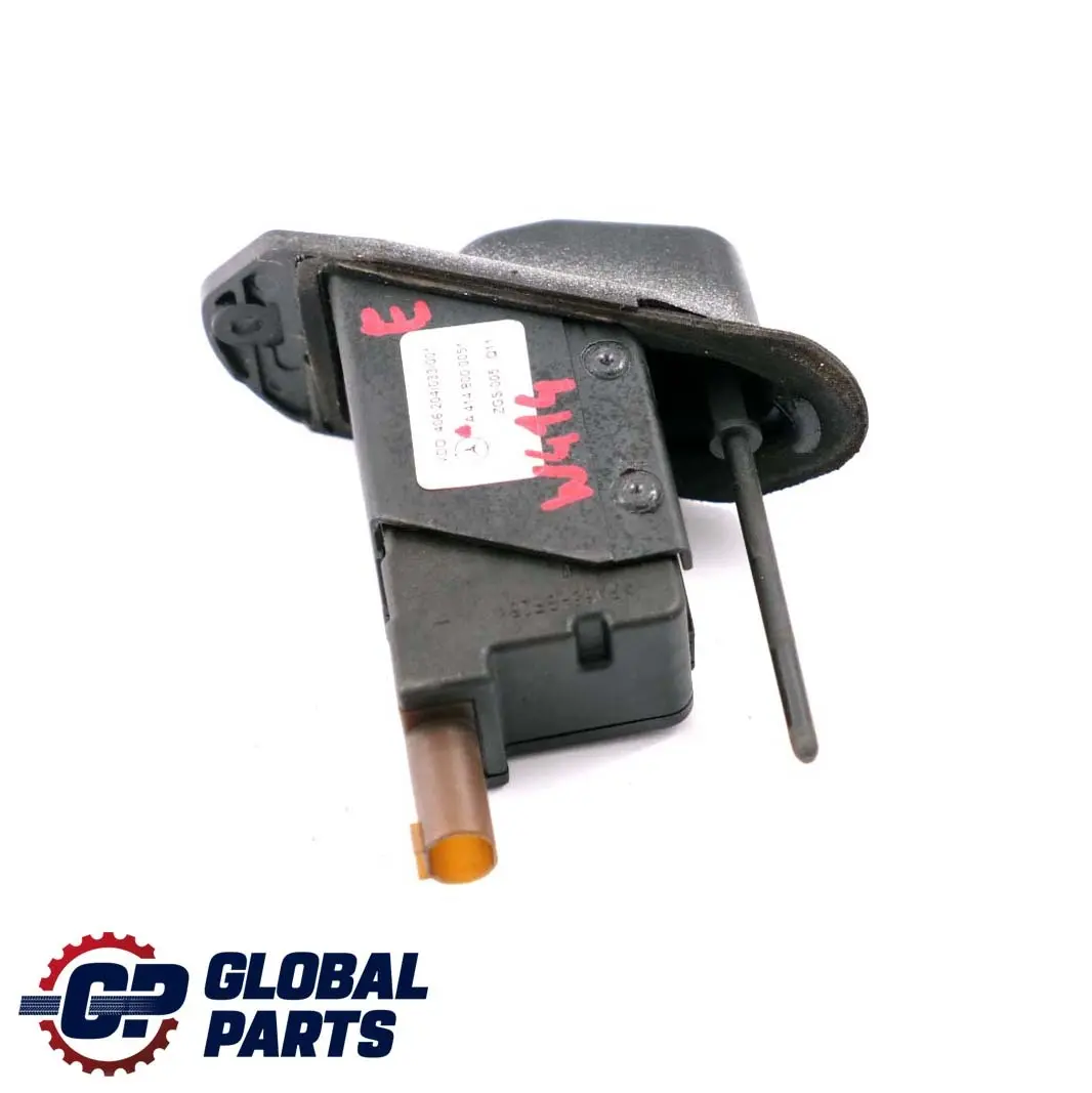 W414 Motor Actuador Tapa Tapón Depósito Combustible para Mercedes Vaneo con número de pieza A4148000051 Mercedes Vaneo W414 Motor Actuador Tapa Tapón Depósito Combustible - SKU A4148000051 - Número de pieza A4148000051