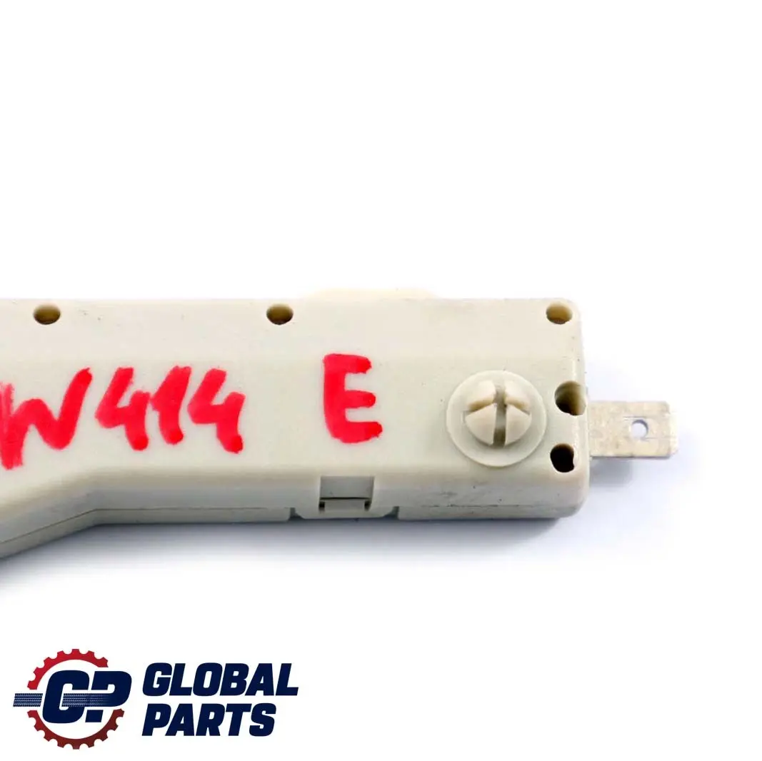  Mercedes-Benz Vaneo W414 Radio Antena Antena Amplificador Unidad - SKU A4148200089 - Número de pieza A4148200089