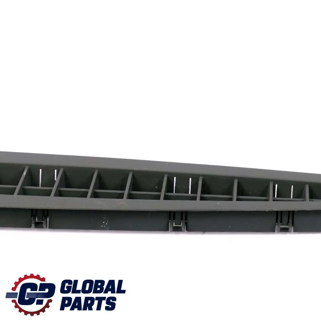 Mercedes-Benz Vaneo W414 Armaturenbrett Luftdüse Oben Links für mit Teilenummer A4148310060 Mercedes-Benz Vaneo W414 Armaturenbrett Luftdüse Oben Links - SKU A4148310060 - Teilenummer A4148310060