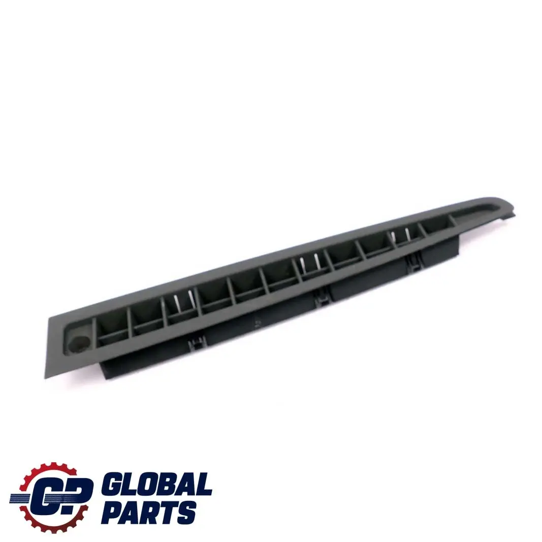 Mercedes-Benz Vaneo W414 Armaturenbrett Luftdüse Oben Links für mit Teilenummer A4148310060 Mercedes-Benz Vaneo W414 Armaturenbrett Luftdüse Oben Links - SKU A4148310060 - Teilenummer A4148310060