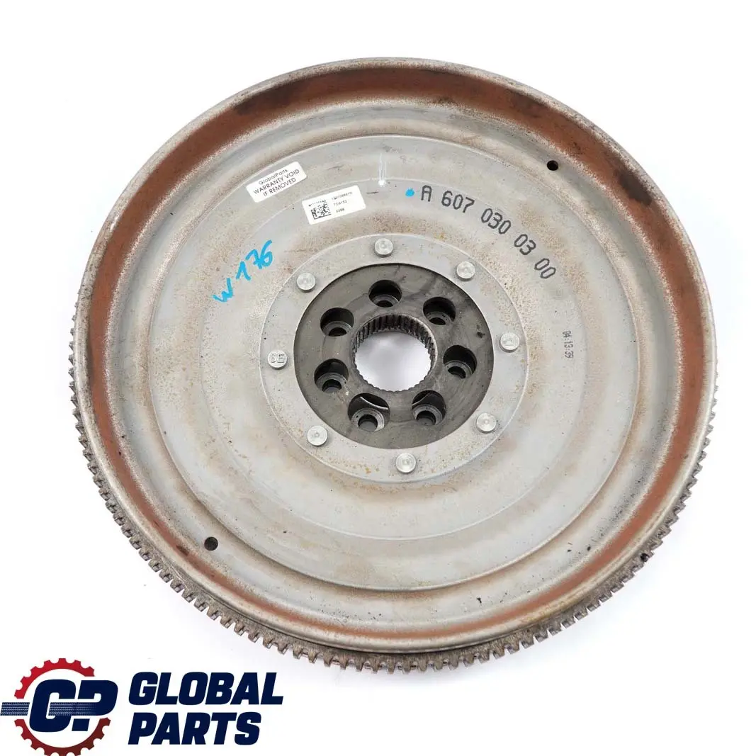 OM607 Cambio Automatico Anello Volano per Mercedes W176 W246 con numero di parte A6070300300 Mercedes W176 W246 OM607 Cambio Automatico Anello Volano - SKU A6070300300 - Numero di parte A6070300300