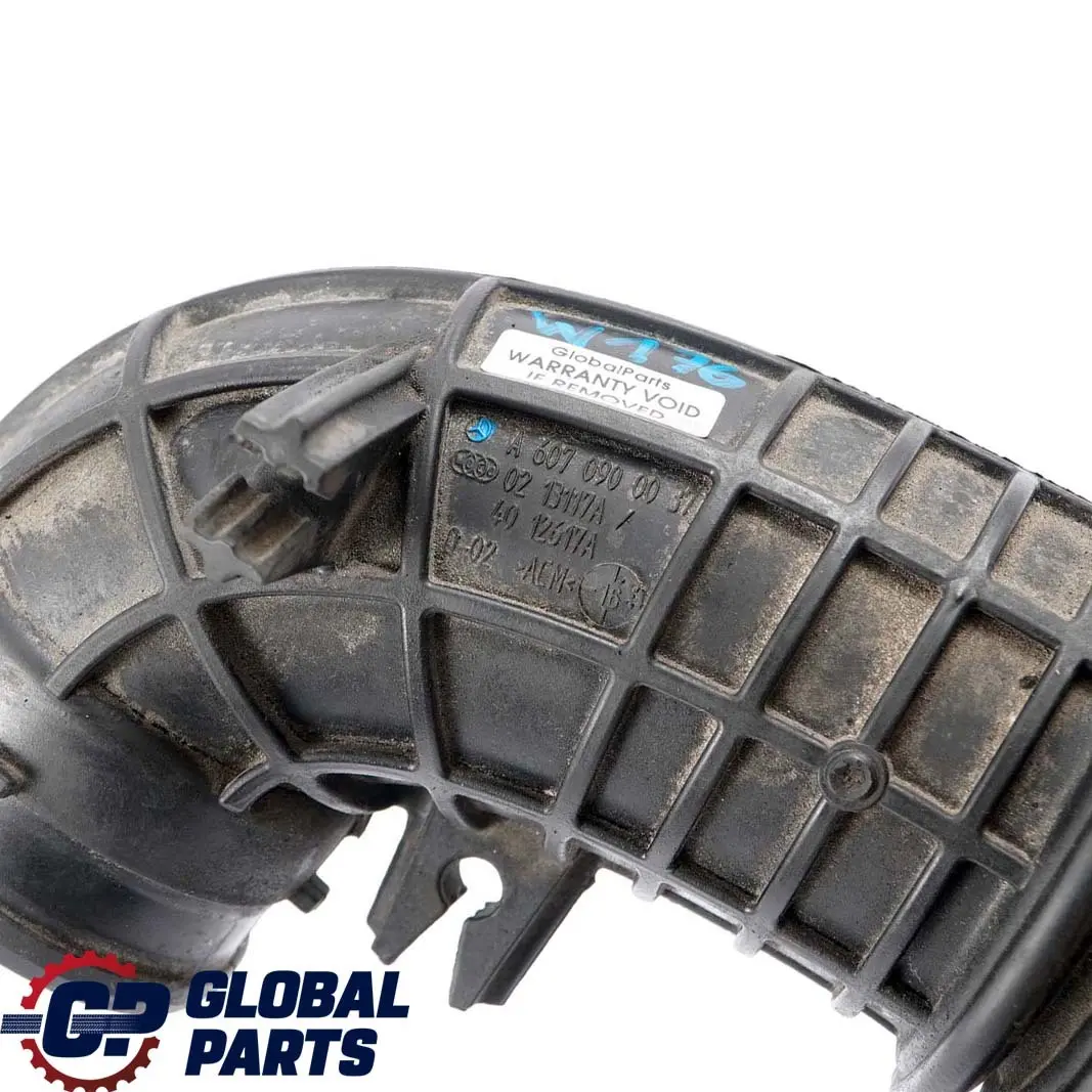 Mercedes B W176 W246 OM607 Conducto De aire Tubo De admision - SKU A6070900037 - Número de pieza A6070900037