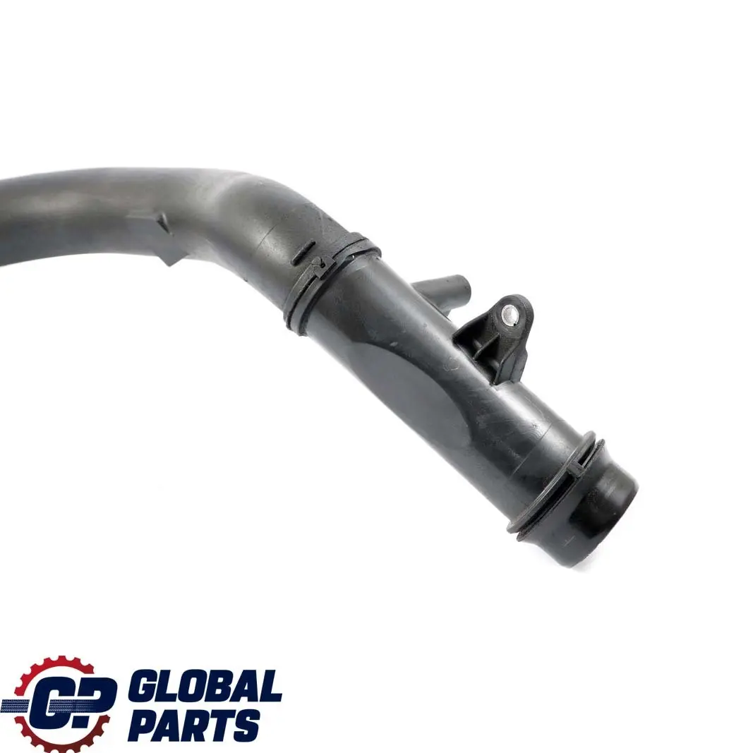 Mercedes-Benz A B W176 W246 OM607 Intercooler Right O/S Air Charge Hose Pipe to with Part number A6070900300 Mercedes-Benz A B W176 W246 OM607 Intercooler Right O/S Air Charge Hose Pipe - SKU A6070900300 - Part number A6070900300