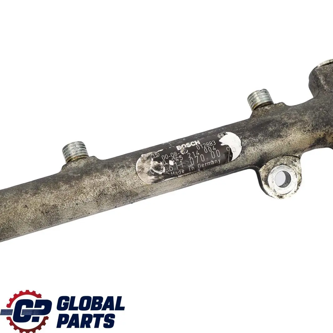 OM611 Inyector De combustible Rail Distribuidor Linea para Mercedes E W202 W203 W210 con número de pieza A6110700095 Mercedes E W202 W203 W210 OM611 Inyector De combustible Rail Distribuidor Linea - SKU A6110700095 - Número de pieza A6110700095