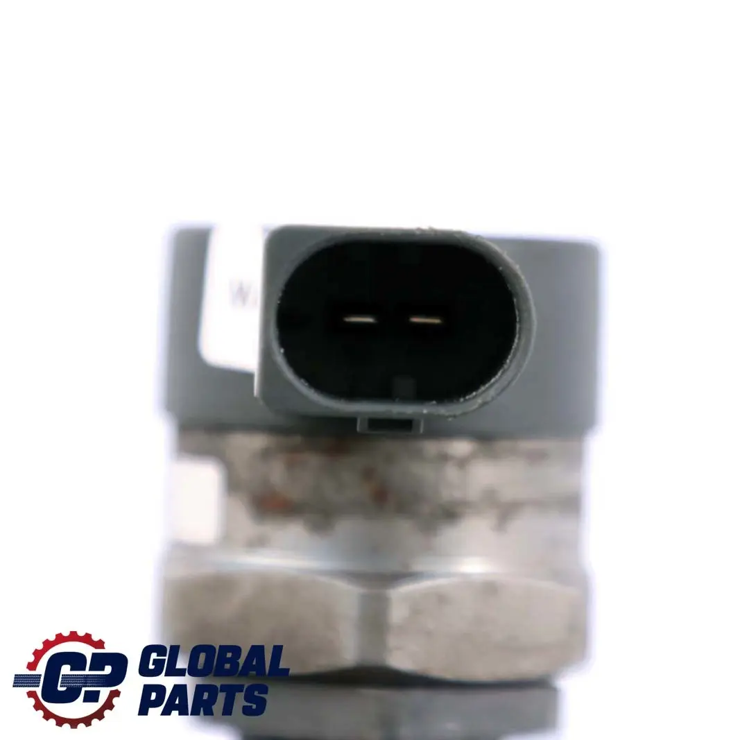 Kraftstoffanlage Druck Einspritzventil für Mercedes W169 W245 mit Teilenummer A6110780449 Mercedes W169 W245 Kraftstoffanlage Druck Einspritzventil - SKU A6110780449 - Teilenummer A6110780449