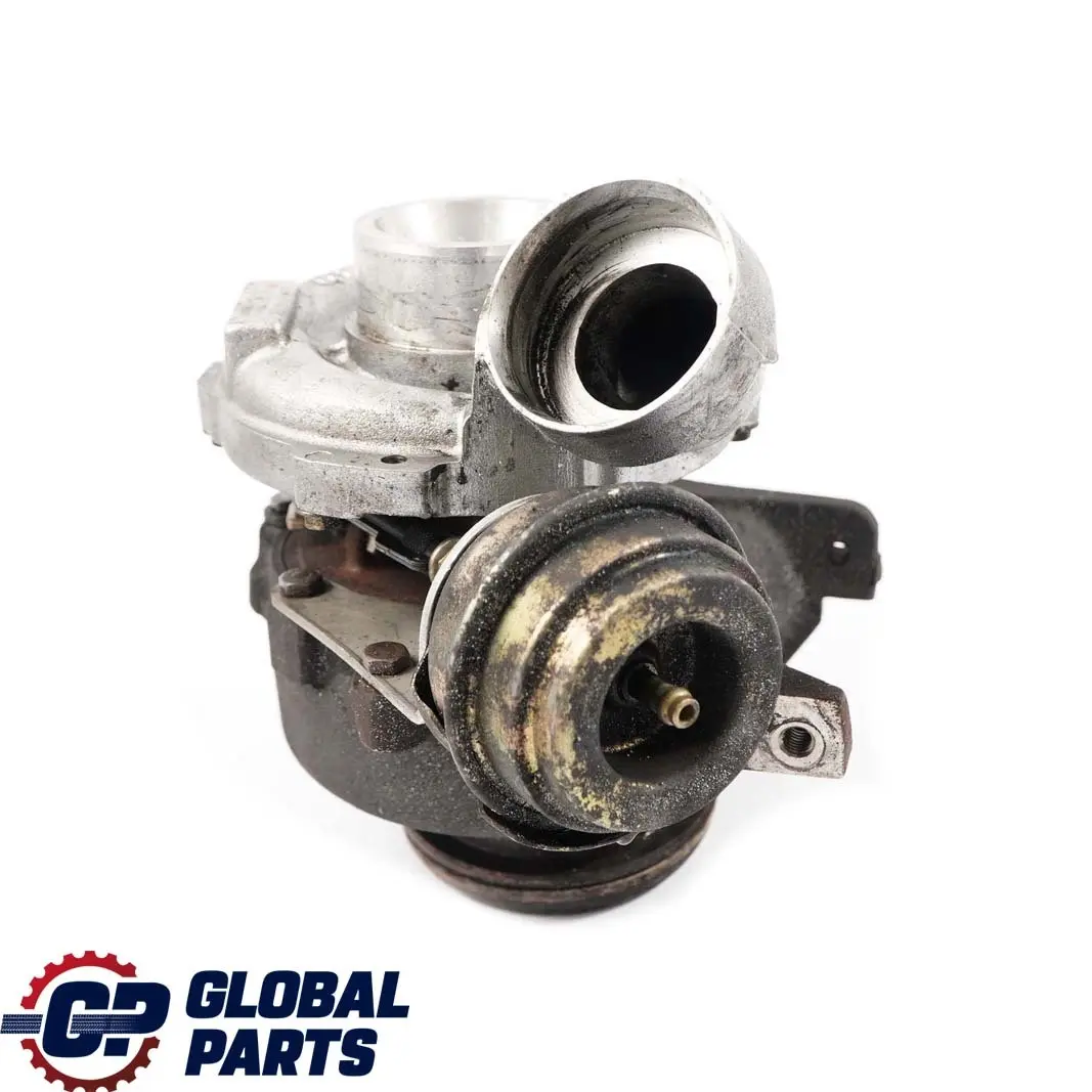 OM611 Turbosprężarka diesel do Mercedes W203 W210 o numerze A6110960999 Mercedes W203 W210 OM611 Turbosprężarka diesel - SKU A6110960999 - Numer Części A6110960999