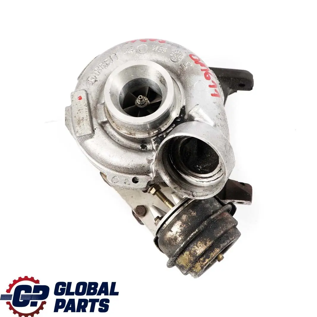 OM611 Turbosprężarka diesel do Mercedes W203 W210 o numerze A6110960999 Mercedes W203 W210 OM611 Turbosprężarka diesel - SKU A6110960999 - Numer Części A6110960999