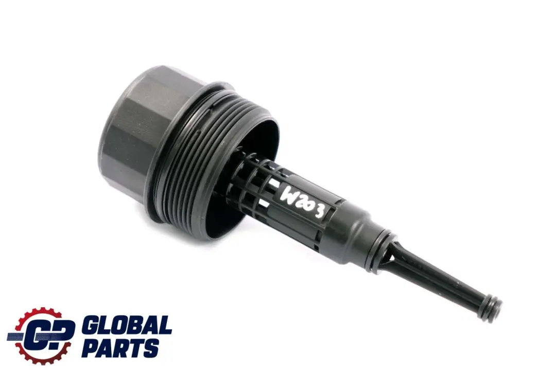 Mercedes-Benz Couvercle de filtre à huile moteur OM611 OM612 OM646 pour à propos du numéro de pièce A6111800010 Mercedes-Benz Couvercle de filtre à huile moteur OM611 OM612 OM646 - SKU A6111800010 - Numéro de pièce A6111800010