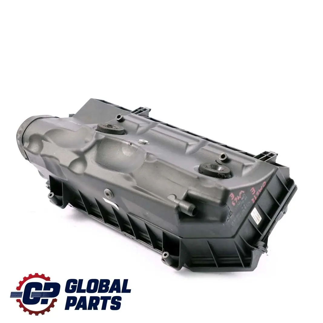 MERCEDES-BENZ M-CLASSE ML W163 OM612 Boitier de Filtre a Air pour à propos du numéro de pièce A6120900901 MERCEDES-BENZ M-CLASSE ML W163 OM612 Boitier de Filtre a Air - SKU A6120900901 - Numéro de pièce A6120900901