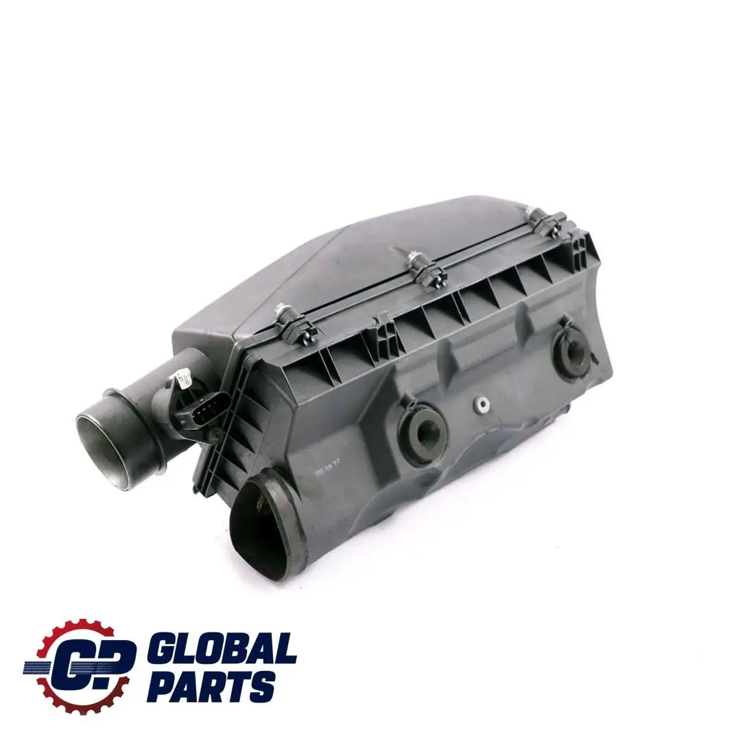 MERCEDES-BENZ M-CLASSE ML W163 OM612 Boitier de Filtre a Air pour à propos du numéro de pièce A6120900901 MERCEDES-BENZ M-CLASSE ML W163 OM612 Boitier de Filtre a Air - SKU A6120900901 - Numéro de pièce A6120900901