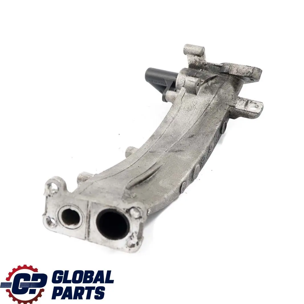 Mercedes-Benz W163 270 CDI OM612 Abgasleitung AGR Konnektor für mit Teilenummer A6121410104 Mercedes-Benz W163 270 CDI OM612 Abgasleitung AGR Konnektor - SKU A6121410104 - Teilenummer A6121410104