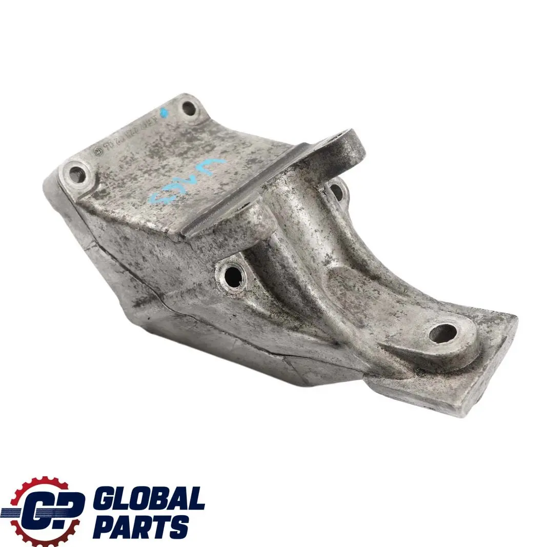 OM612 Motor links Halter Halterung für Mercedes W163 mit Teilenummer A6122230204 Mercedes W163 OM612 Motor links Halter Halterung - SKU A6122230204 - Teilenummer A6122230204