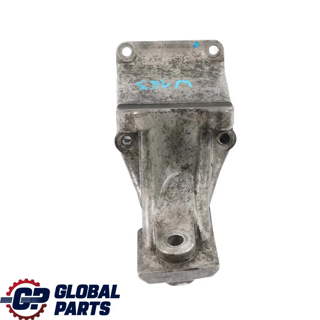 Mercedes W163 OM612 Motore sinistro Supporto Supporto - SKU A6122230204 - Numero di parte A6122230204