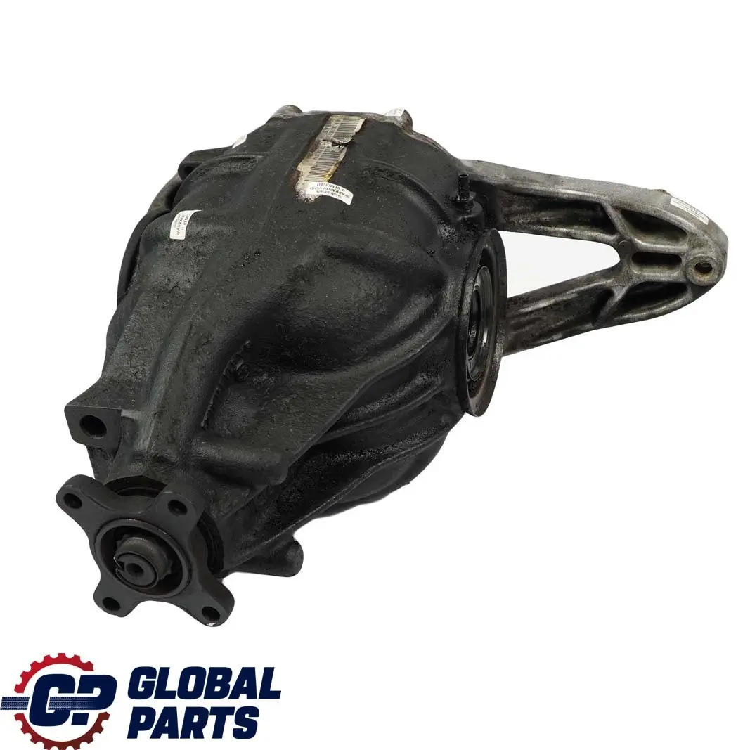 Differenziale Posteriore 3.455 Rapporto GARANZIA per Mercedes Vito W639 con numero di parte A6393501314 Mercedes Vito W639 Differenziale Posteriore 3.455 Rapporto GARANZIA - SKU A6393501314 - Numero di parte A6393501314