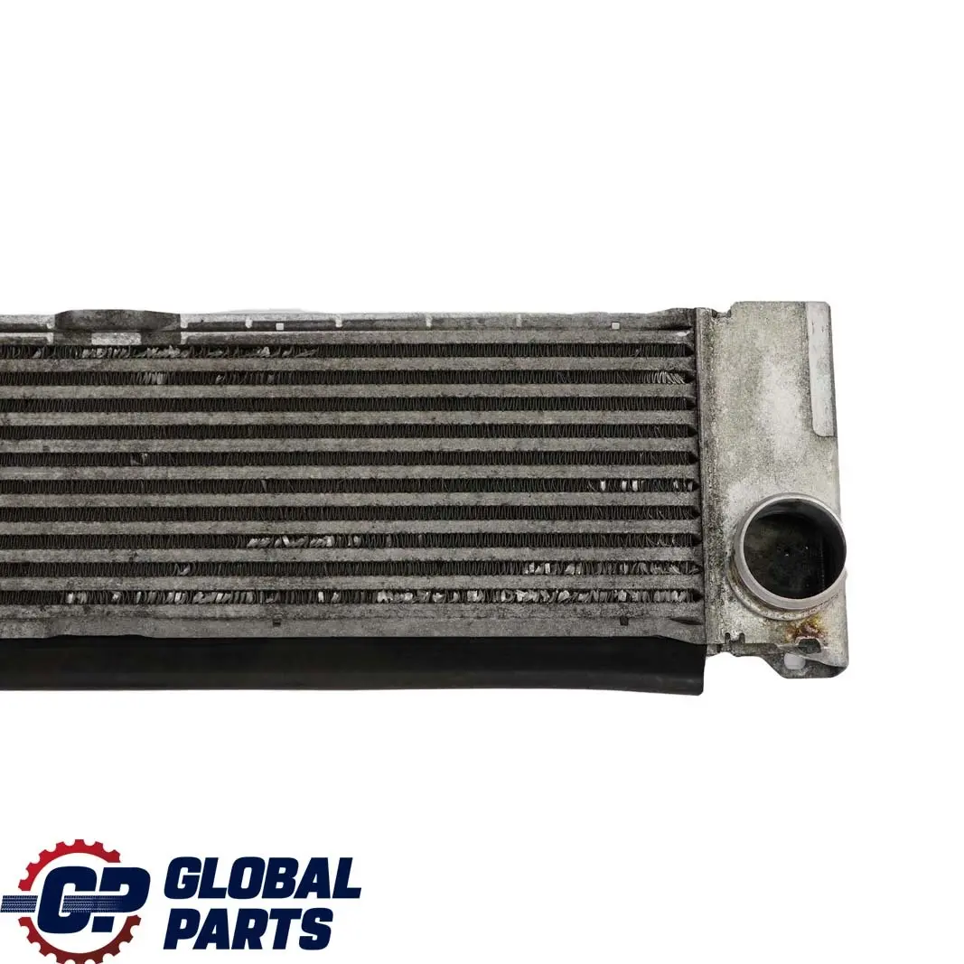 Mercedes Vito W639 Refroidisseur d'air charge Radiateur - SKU A6395010301 - Numéro de pièce A6395010301