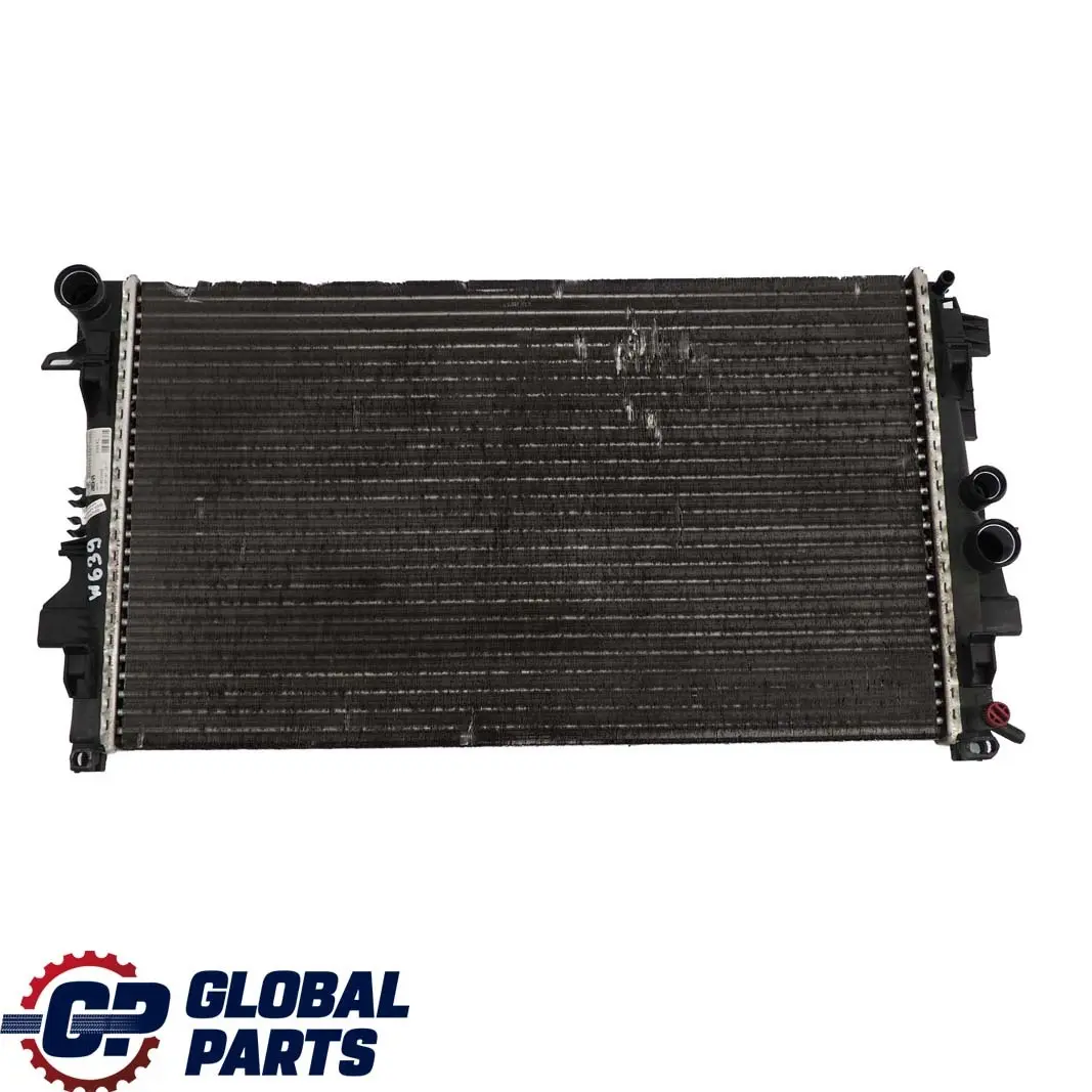 Mercedes-Benz Vito Viano W639 Raffreddamento ad acqua Radiatore A6395010401