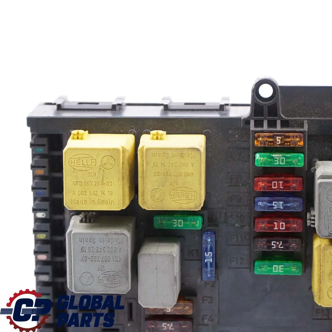 Mercedes-Benz W639 Fuse Box Relay Control Unit Electric Module SAM to with Part number A6395450101 Mercedes-Benz W639 Fuse Box Relay Control Unit Electric Module SAM - SKU A6395450101 - Part number A6395450101