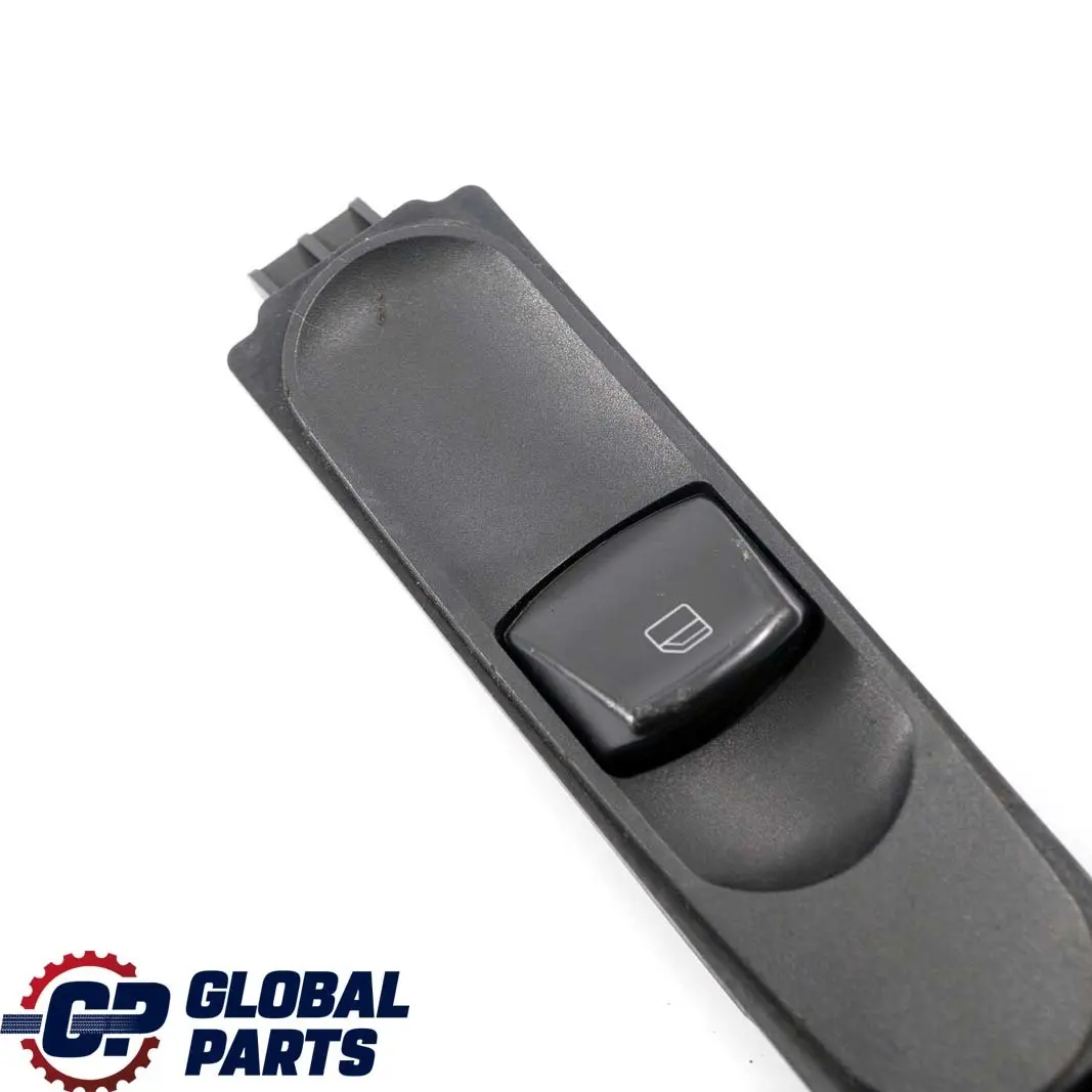 Interrupteur Commande Vitre Porte Côté Passager pour Mercedes Vito W639 à propos du numéro de pièce A6395451413 Mercedes Vito W639 Interrupteur Commande Vitre Porte Côté Passager - SKU A6395451413 - Numéro de pièce A6395451413