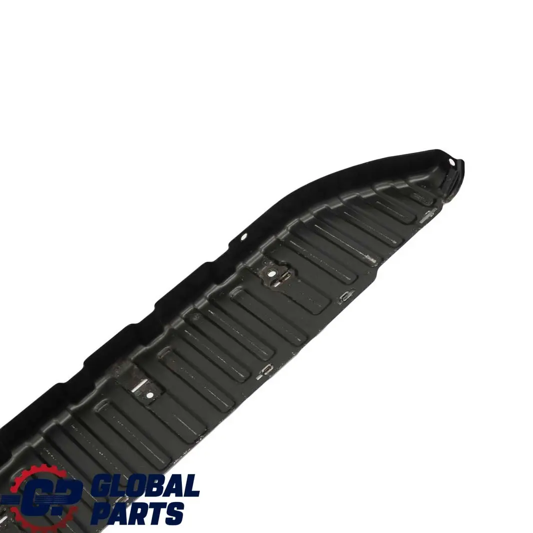 Mercedes-Benz Vito W639 Panel De umbral De puerta derecha para con número de pieza A6396600128 Mercedes-Benz Vito W639 Panel De umbral De puerta derecha - SKU A6396600128 - Número de pieza A6396600128